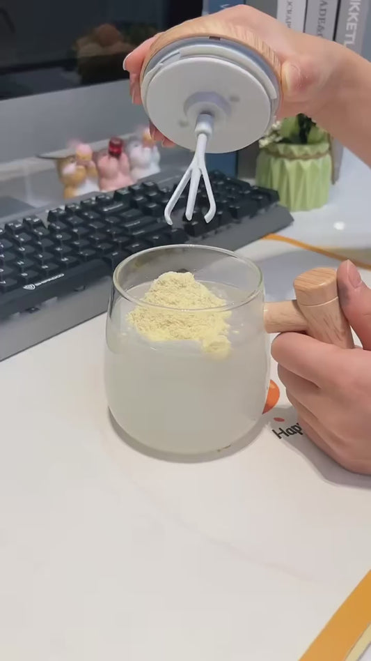 Self-Stirring Coffee Mug – Electric Mixing Cup