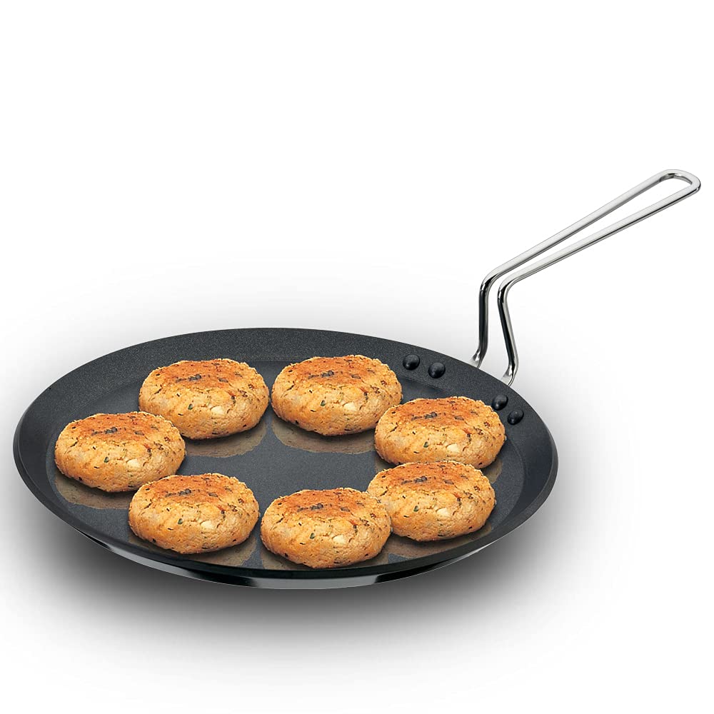 Hawkins Futura NFT30 Non-Stick Flat Tava 30 cm – Hard Anodised Aluminum Griddle with Stainless Steel Handle – 4.88 mm Base – Ideal for Large Roti, Dosa, Pancakes – Black